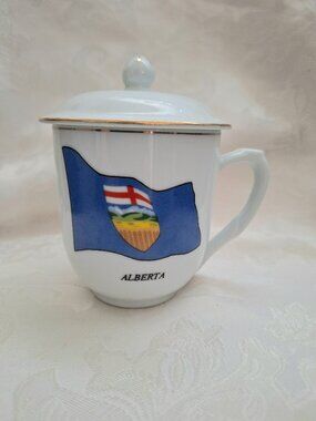 Vintage Alberta Cup with  Lidded Top Mug Provincial Flag AB Canadian  Collection
